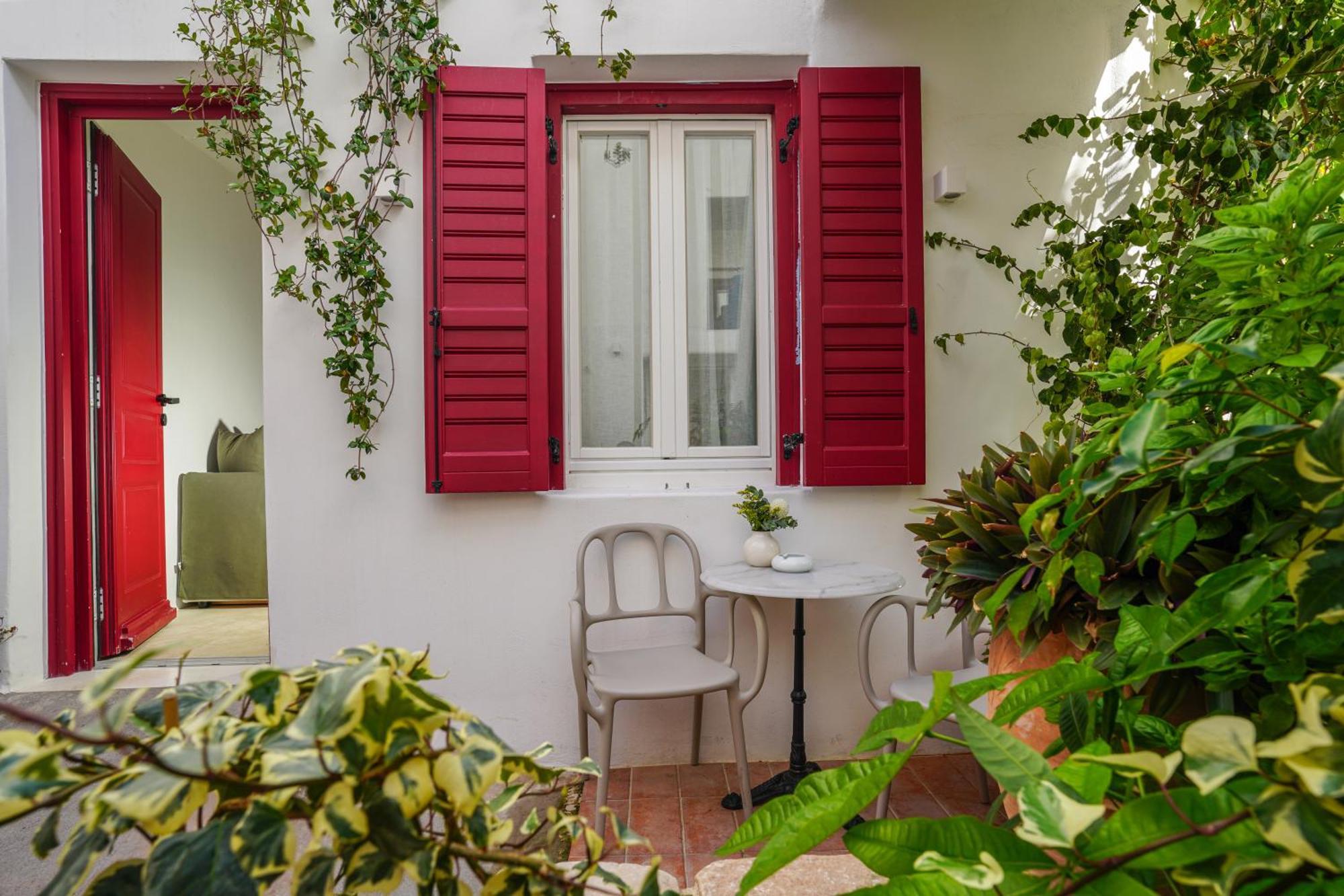 23 Mykonos